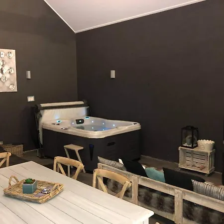 Le Petit De L'espace Bien Etre 4*