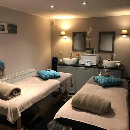 Le Petit De L'espace Bien Etre ゲストハウス